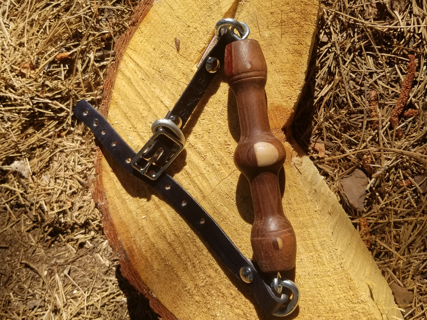 Cedar ball gag