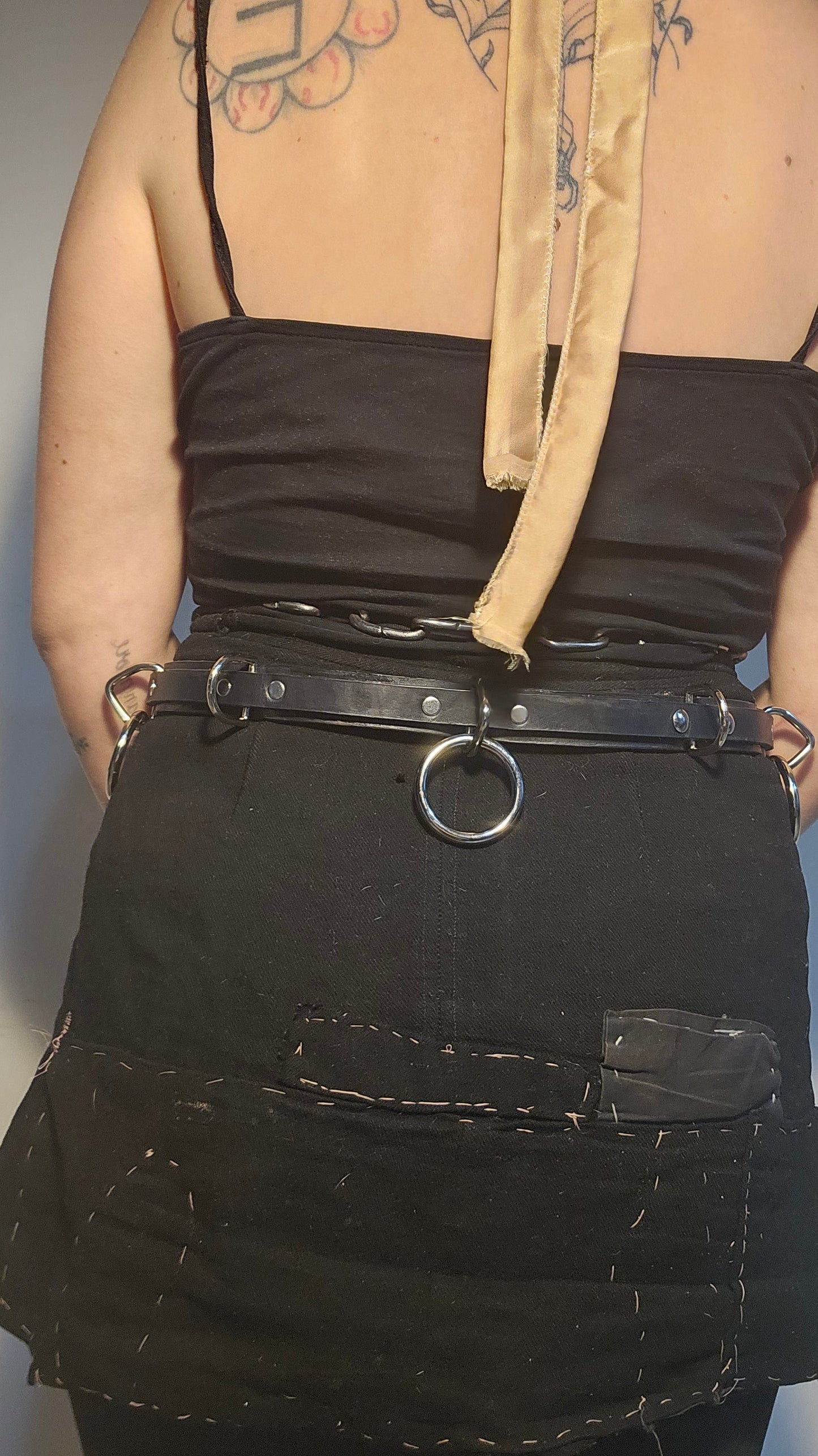 Western cut bondage belt