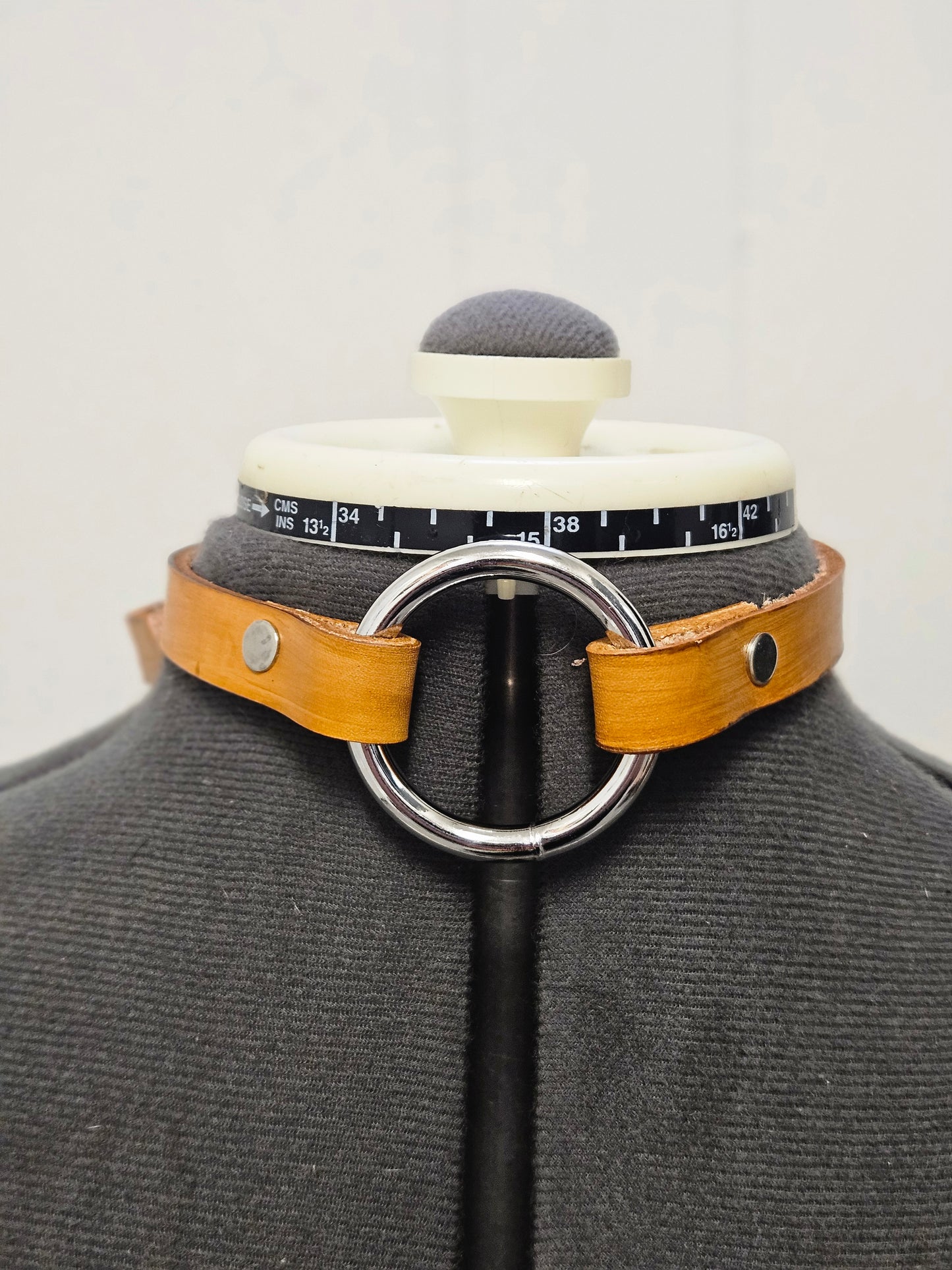 Tan persephone collar
