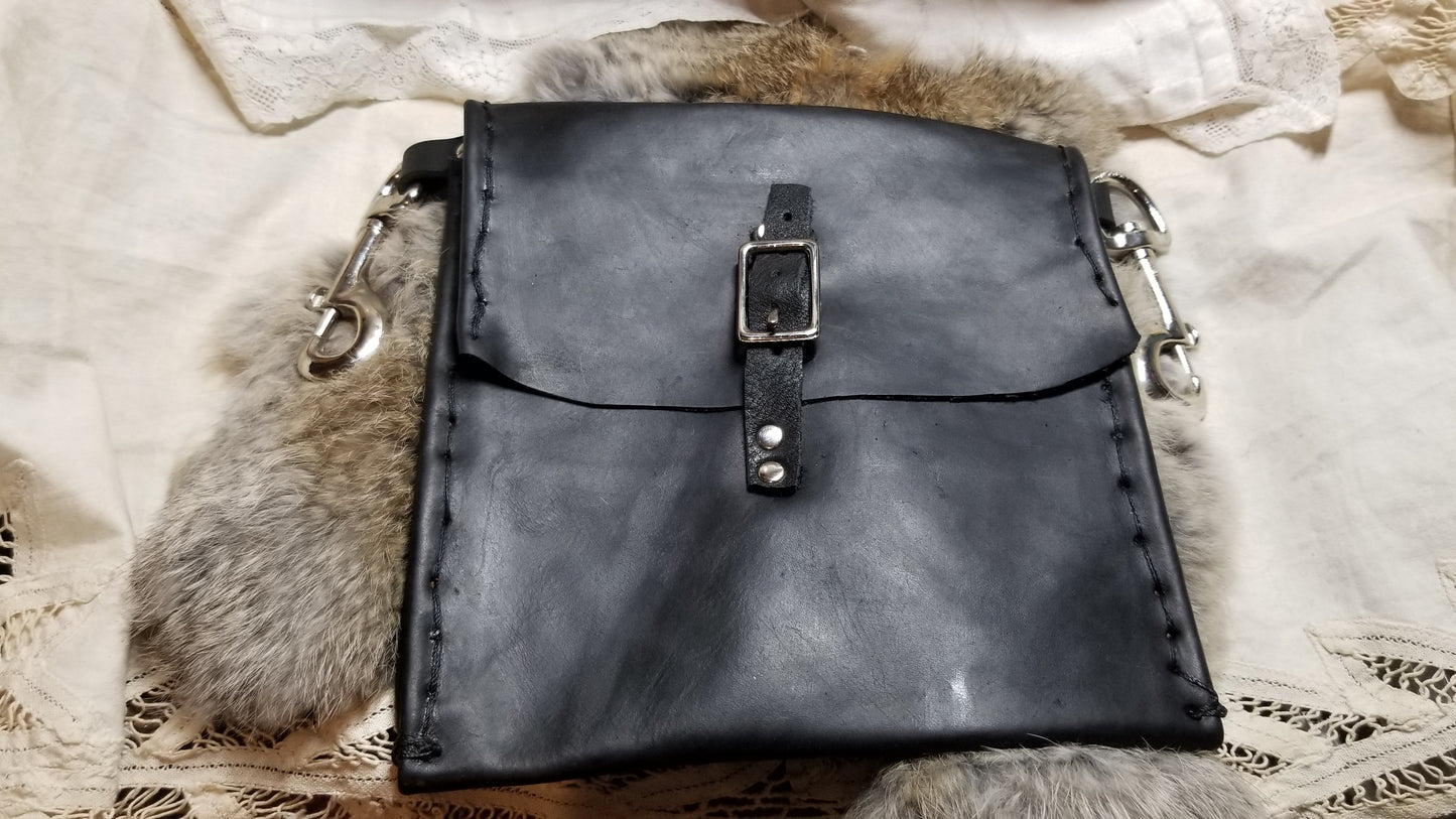 Hip clip bag