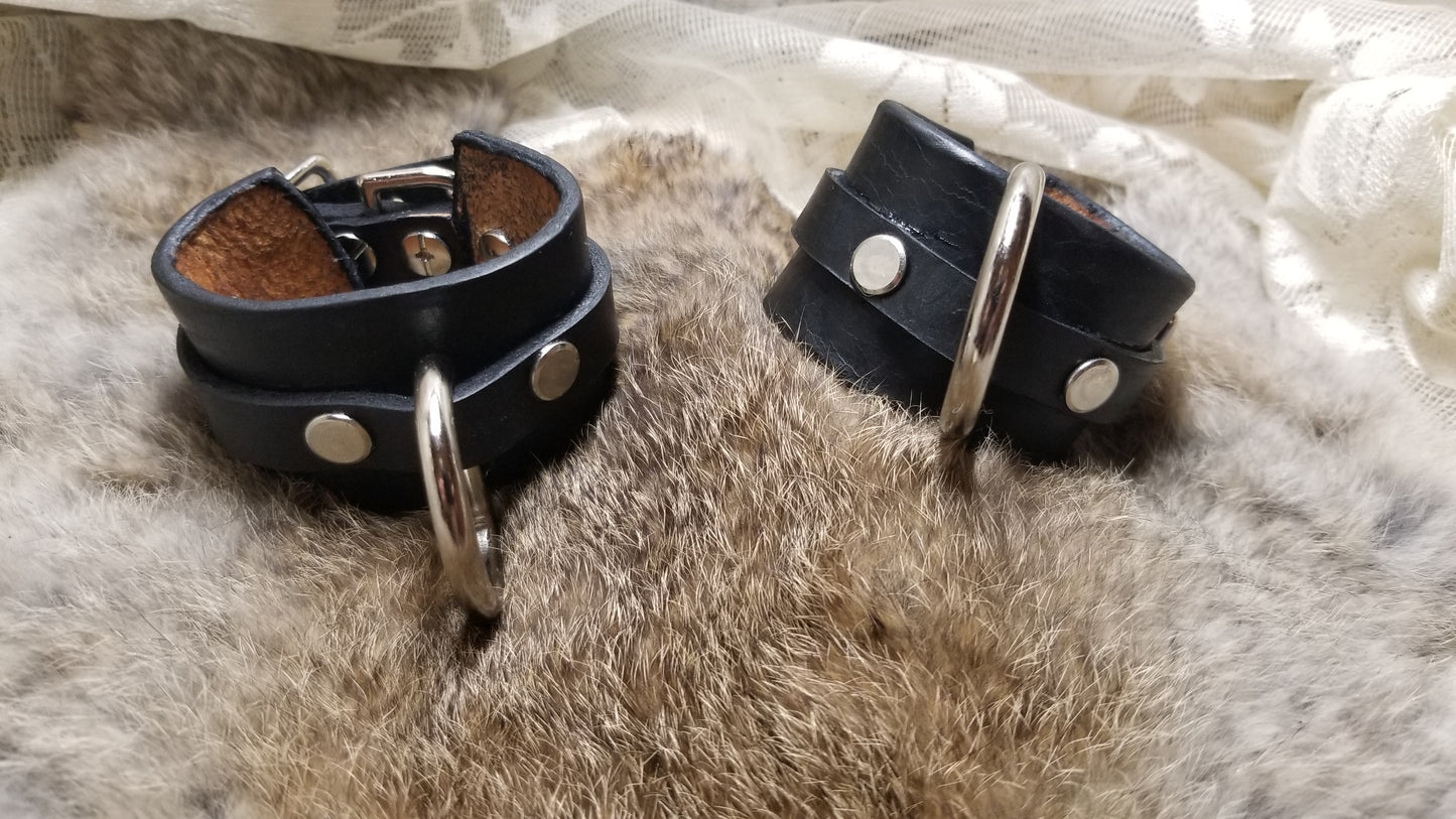 Wrist restraint