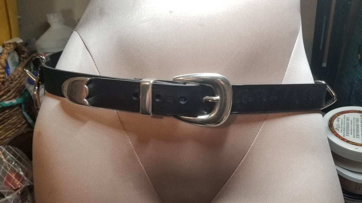 Tumbleweed bondage belt