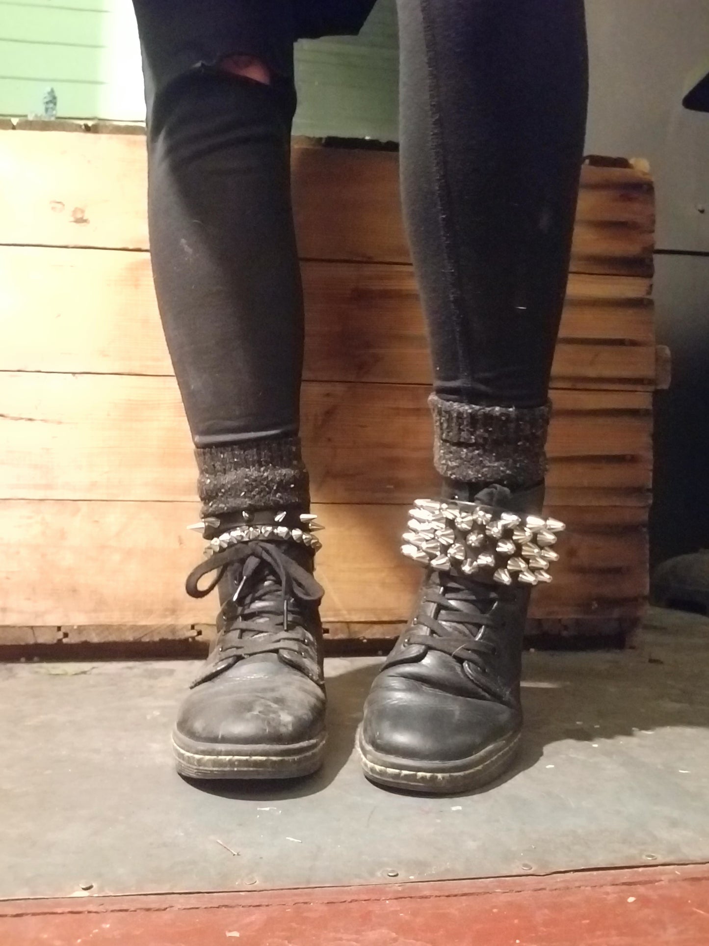 cone stud boot strap