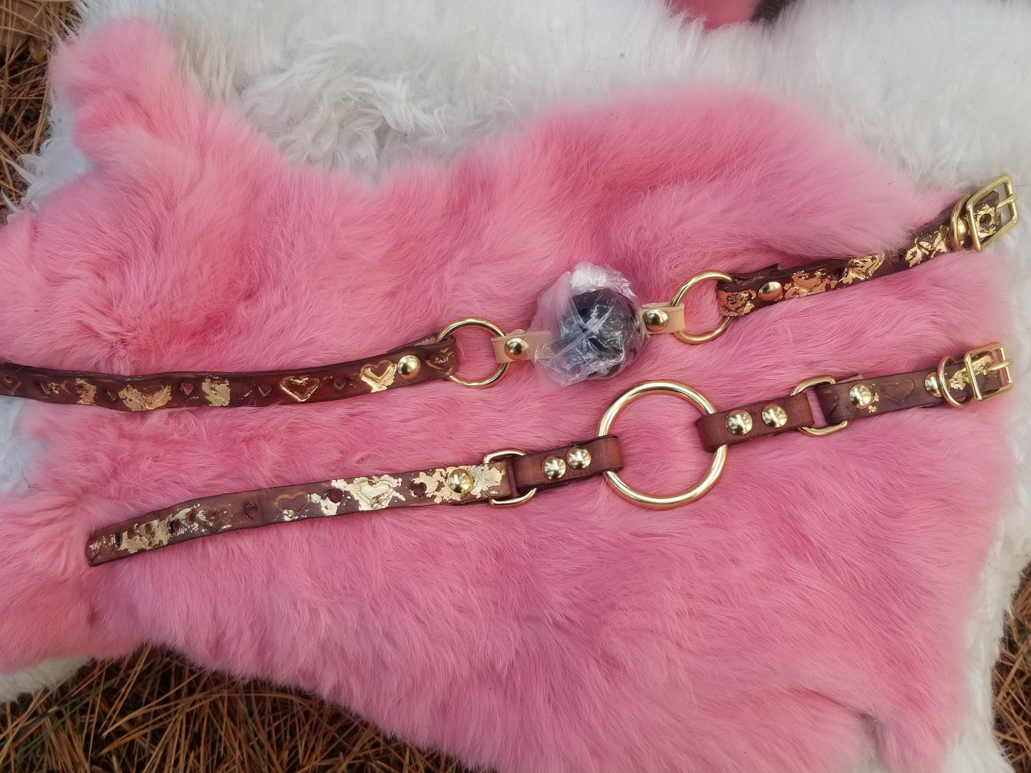 Gold leaf Twisted Tonuge ball gag