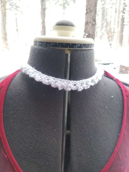 Crochet collar