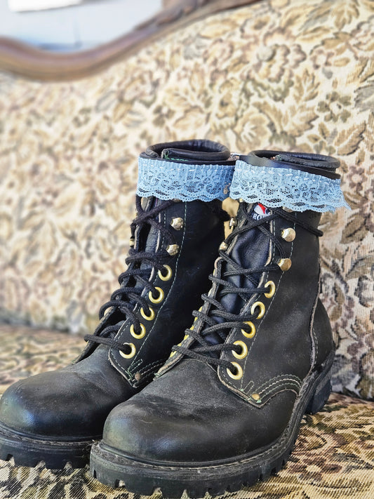 Powder blue lace cuffs