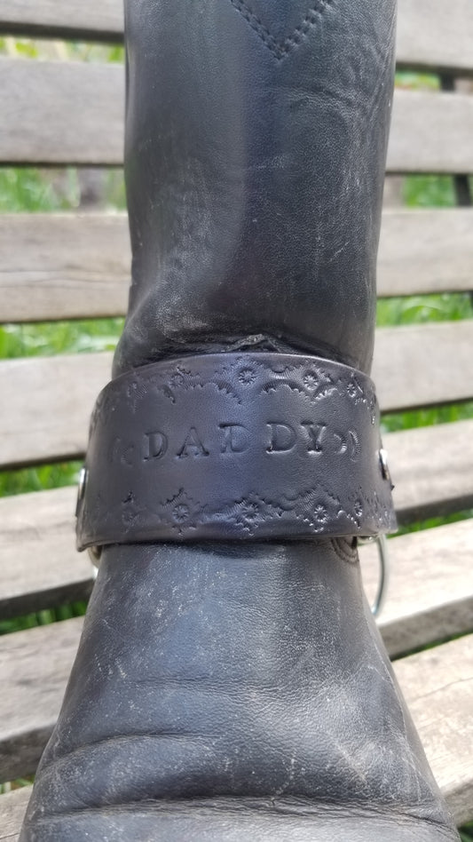 Boot strap
